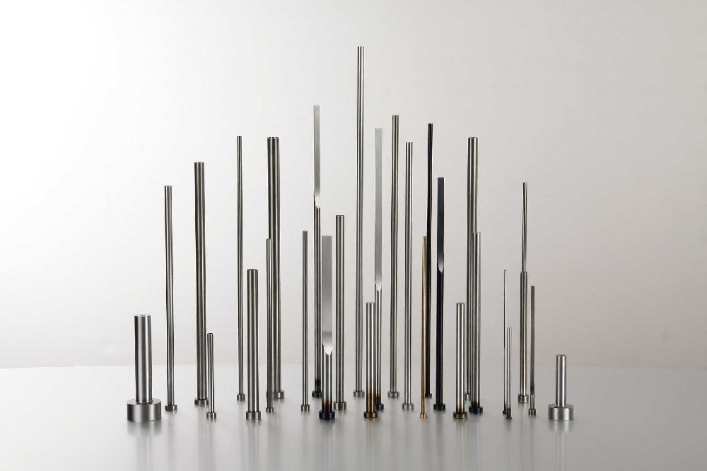 pvc挤出机模具是什么材料，pvc挤出机生产工艺流程