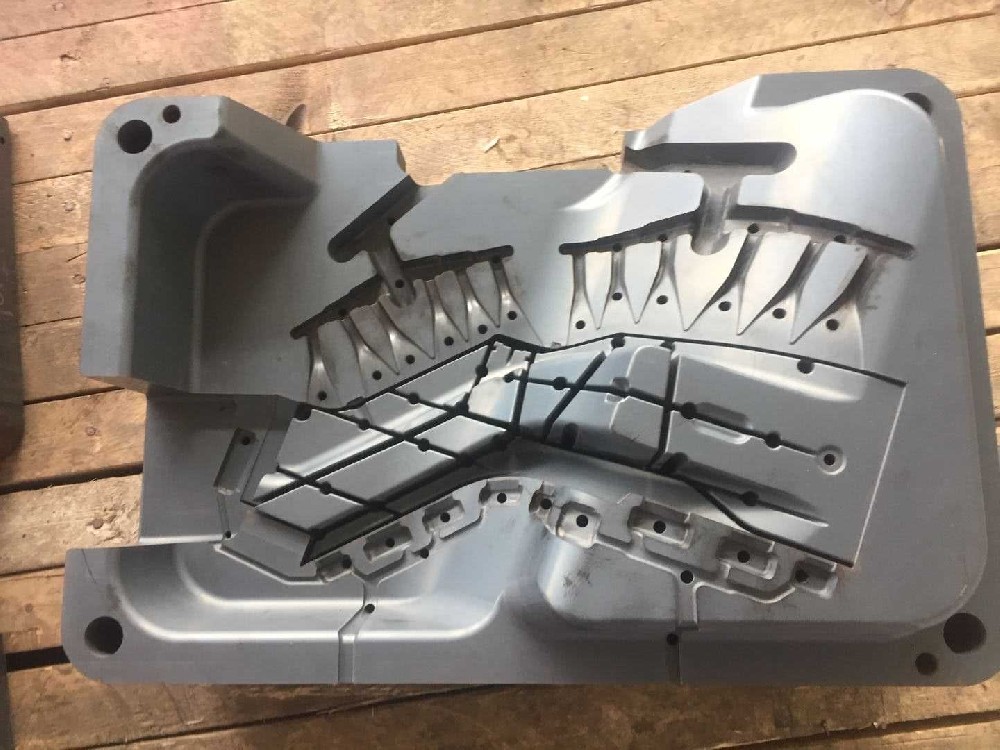 t302塑胶模具钢